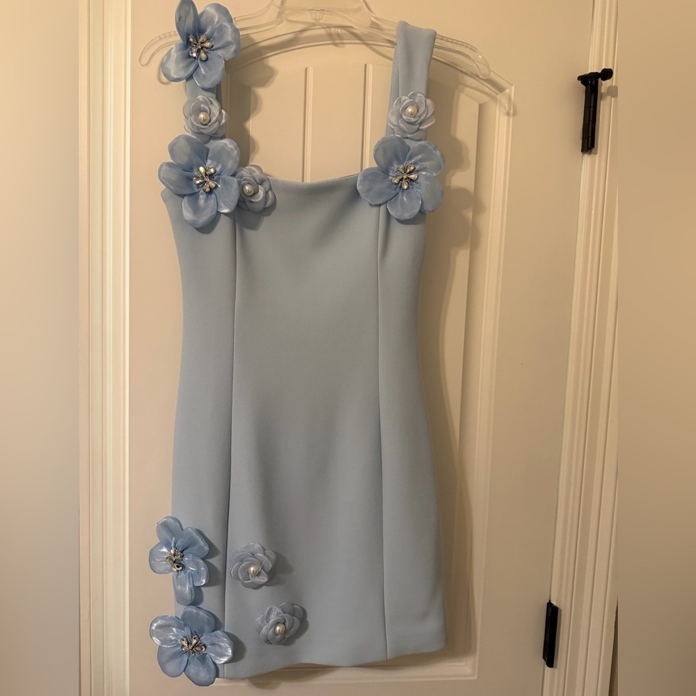 Elliatt Chantelle Floral Mini Dress in Blue